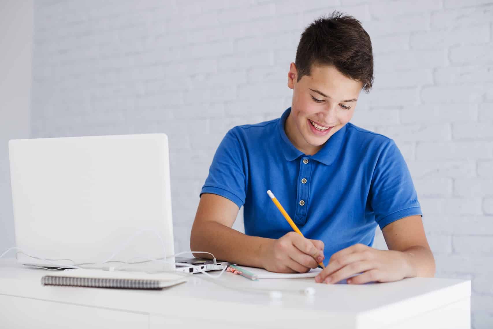 Nurture your Child's Independence in doing Kumon Worksheets| Kumon Malaysia_article